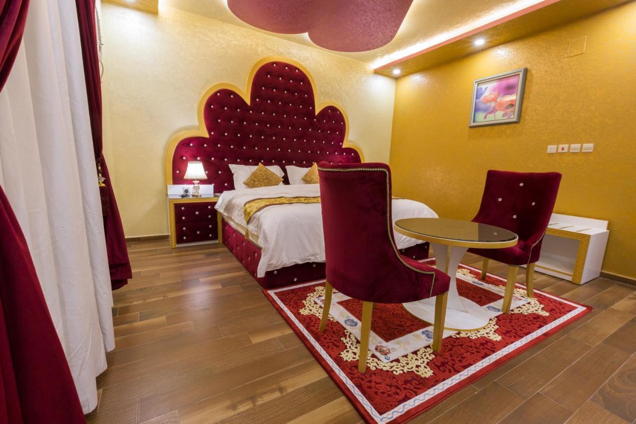 Luxury Hotel Apartments 塔布克 外观 照片