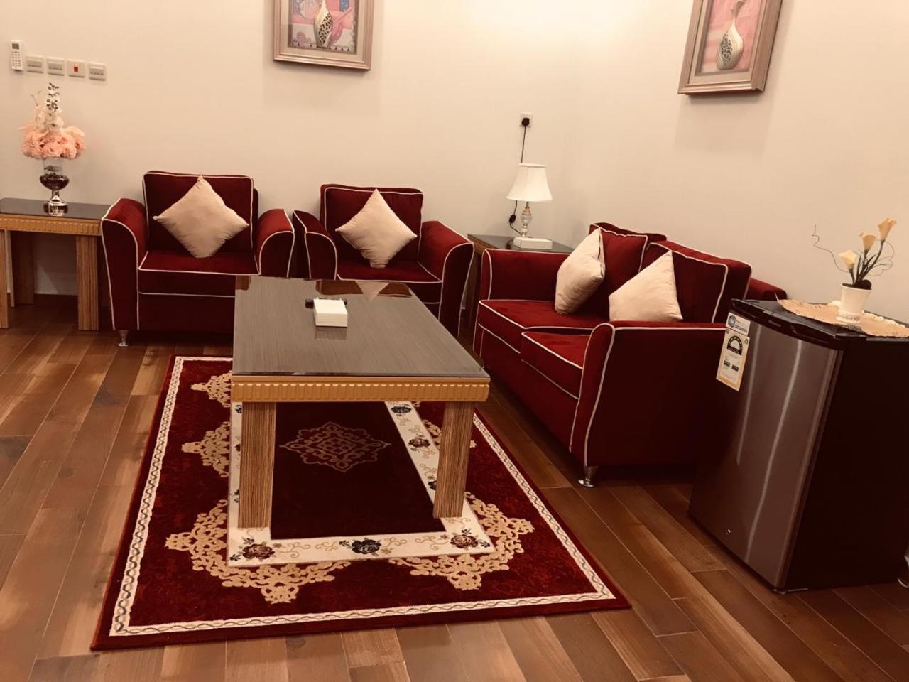 Luxury Hotel Apartments 塔布克 外观 照片