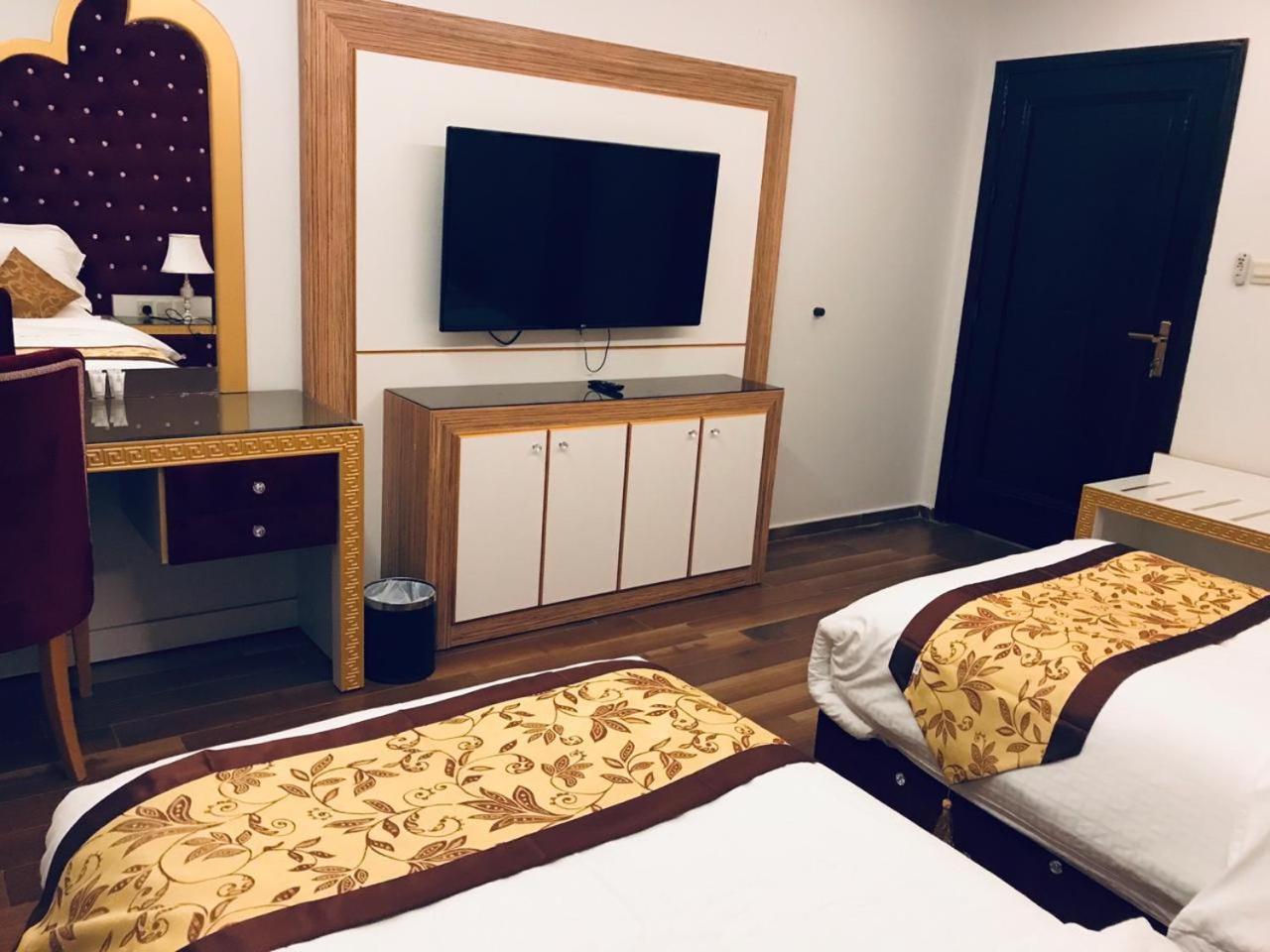 Luxury Hotel Apartments 塔布克 外观 照片